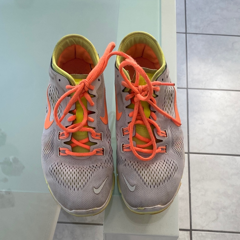 Nike Women's Gray and Neon Orange Athletic Shoes